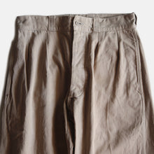 Load image into Gallery viewer, ~1950's FRENCH ARMY M-52 CHINO TROUZER (SIZE 11)