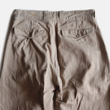 Load image into Gallery viewer, ~1950's FRENCH ARMY M-52 CHINO TROUZER (SIZE 11)