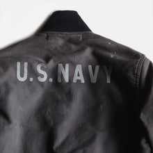 Load image into Gallery viewer, 1940's "U.S.N" DECK JACKET FRONT ZIP (SIZE 36)