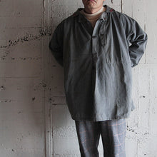 Load image into Gallery viewer, 1920's~ FRENCH WORK BLACK CHAMBRAY BIAUDE (LARGE)