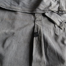 Load image into Gallery viewer, 1920's~ FRENCH WORK BLACK CHAMBRAY BIAUDE (LARGE)