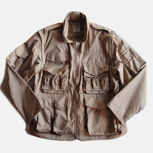 Load image into Gallery viewer, 1980's "ORVIS" 2 WAY FISHING JACKET (LARGE) MINT CONDITION