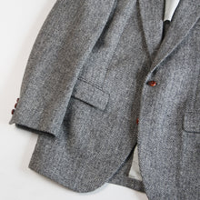 Load image into Gallery viewer, OLD HARRIS TWEED WOOL JACKET (MEDIUM) MINT CONDITION