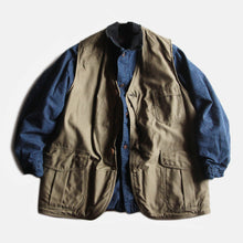 Load image into Gallery viewer, 1950's "AMERICAN FIELD" HALF MOON HUNTING VEST (LARGE) MINT CONDITION