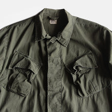 Load image into Gallery viewer, 1960's "U.S.ARMY" JUNGLE FATIGUE 3TH NON RIP POPLIN (MEDIUM-REG)