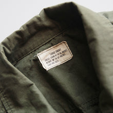 Load image into Gallery viewer, 1960's "U.S.ARMY" JUNGLE FATIGUE JACKET NON LIP (LARGE SHORT)
