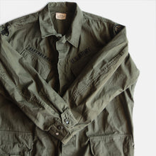 Load image into Gallery viewer, 1960's "U.S.ARMY" JUNGLE FATIGUE JACKET NON LIP (LARGE SHORT)