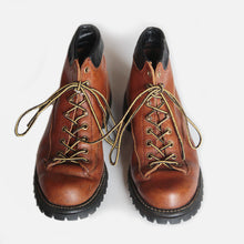 Load image into Gallery viewer, 1970's "L.L.BEAN" HIKING OUTDOOR BOOTS (SIZE 7)