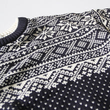 Load image into Gallery viewer, L.L.BEAN COTTON KNIT SWEATER (MEDIUM) MINT CONDITION