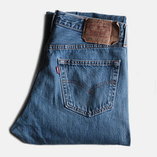 Load image into Gallery viewer, 1990's "LEVI'S" 501 BLUE DENIM MADE IN USA (W33 L34)