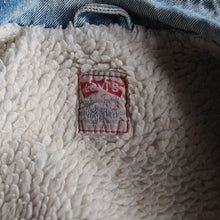 Load image into Gallery viewer, 1970's "LEVI'S" DENIM BOA JACKET (LARGE)