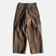 Load image into Gallery viewer, N.O.S FRENCH ARMY M-47 MILITARY TROUSER (W31 L27.5)
