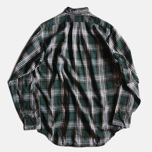 Load image into Gallery viewer, MADE IN U.S.A 1960's "MCGREGOR" SCOTSET COTTON B.D L/S (MEDIUM)