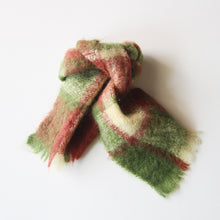 Load image into Gallery viewer, 1960's ALL MOHAIR PILE SCARF