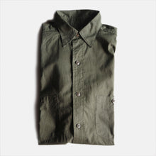 Load image into Gallery viewer, N.O.S 1940's "U.S.N" POPLIN WORK SHIRT (MEDIUM)