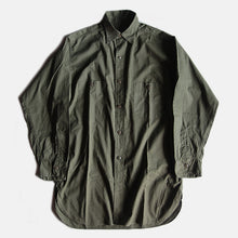 Load image into Gallery viewer, N.O.S 1940's "U.S.N" POPLIN WORK SHIRT (MEDIUM)