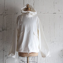 Load image into Gallery viewer, WW2 "U.S.N" COTTON SALVAGE PARKA (SIZE2 MEDIUM) MINT CONDITION