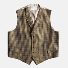 Load image into Gallery viewer, OLD "ORVIS" WOOL VEST (X-LARGE) MINT CONDITION