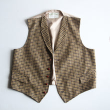 Load image into Gallery viewer, OLD "ORVIS" WOOL VEST (X-LARGE) MINT CONDITION