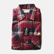 Load image into Gallery viewer, MADE IN U.S.A N.O.S 1960's PRINT FLANNEL L/S COTTON SHIRT (MEDIUM)