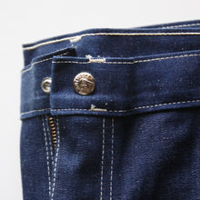 Load image into Gallery viewer, N.O.S 1960's "MADEWELL" DENIM PAINTER PANTS (W36)
