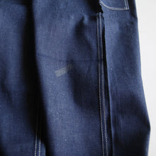 Load image into Gallery viewer, N.O.S 1960's "MADEWELL" DENIM PAINTER PANTS (W36)