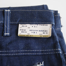 Load image into Gallery viewer, N.O.S 1960's "MADEWELL" DENIM PAINTER PANTS (W36)