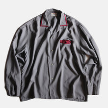 Load image into Gallery viewer, MADE IN U.S.A 1950's "NOFADE" RAYON BOX TWO TONE L/S (LARGE)