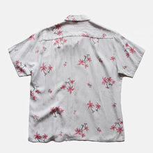 Load image into Gallery viewer, 1950's "ROYAL PALM" RAYON ALOHA SHIRT (MEDIUM)