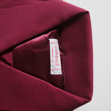 Load image into Gallery viewer, N.O.S 1950's "LIONDALE" RAYON BOX SHIRT (LARGE)