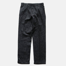 Load image into Gallery viewer, VINTAGE TAPARED WOOL SLACKS (W32 L32)