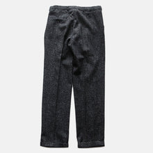 Load image into Gallery viewer, VINTAGE TAPARED WOOL SLACKS (W32 L32)