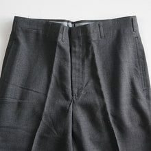Load image into Gallery viewer, NOS 1960's "HUBBARD" MIX RAYON TAPARED SLACKS (W33)