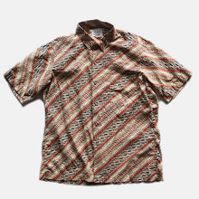 Load image into Gallery viewer, N.O.S 1960's "WINNER" COTTON BOX S/S SHIRT (LARGE)