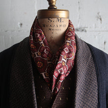 Load image into Gallery viewer, 1950's RAYON FRINGE STOLE