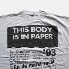 Load image into Gallery viewer, N.O.S 1990's "HET LAATSTE NIEUWS" ADVERTISING MAGAZINE T-SHIRT (X-LARGE)