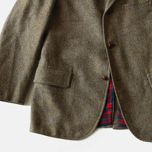 Load image into Gallery viewer, 1960's "ABERCROMBIE & FITCH" THREE BUTTON WOOL JACKET (MEDIUM) MINT CONDITION