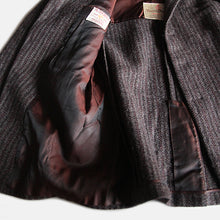 Load image into Gallery viewer, 1960's "MAYFIELD" HARRIS TWEED 3 BUTTON JACKET (MEDIUM) MINT CONDITION