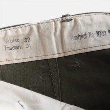 Load image into Gallery viewer, N.O.S 1940's "U.S.N" N-3 H.B.T TROUSER (W32)