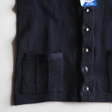 Load image into Gallery viewer, N.O.S 1950's "EMBLEM SPORTS WEAR" WORK CARDIGAN (44 LARGE) WITH BOX