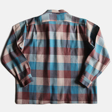 Load image into Gallery viewer, 1950's "ARROW" WOOL BOX SHIRT (X-LARGE)