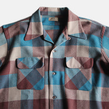 Load image into Gallery viewer, 1950's "ARROW" WOOL BOX SHIRT (X-LARGE)
