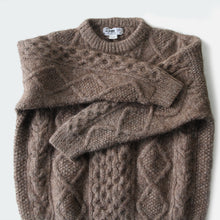 Load image into Gallery viewer, OLD "DEL MUNDO" WOOL SWEATER (LARGE)