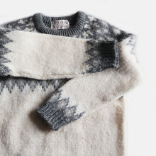 画像をギャラリービューアに読み込む, VINTAGE "CRAFTS" NORDIC WOOL SWEATER (LARGE)