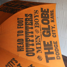 Load image into Gallery viewer, ANTIQUE ADVERTISING UMBRELLA (THE GLOBE DODGE CITY KANS / PERFECT CONDITION)
