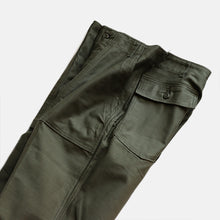 画像をギャラリービューアに読み込む, 1960&#39;s &quot;U.S.ARMY&quot; OG-107 COTTON SATEEN TROUSER (SZ W30×L31 / DEADSTOCK)
