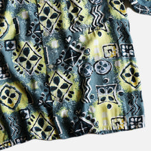 Load image into Gallery viewer, ～1960&#39;s &quot;SOUTH PACIFIC&quot; HAWAIIAN S/S RAYON SHIRT (SZ MEDIUM / GOOD PRINT)
