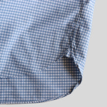 Load image into Gallery viewer, "BROOKS BROTHERS" OXFORD COTTON B.D SHIRT (SZ 17 / GINGHAM CHECK / GOOD CONDITION)
