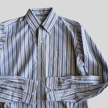 Load image into Gallery viewer, 1960's "BROOKS BROTHERS" B.D SHIRT (SZ 15 / 6 BUTTON / GOOD CONDITION)
