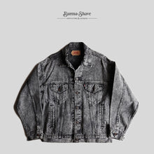Load image into Gallery viewer, 1980's "LEVI'S" 70505 BLACK DENIM JACKET (SZ MEDIUM / GOOD CONDITION)
